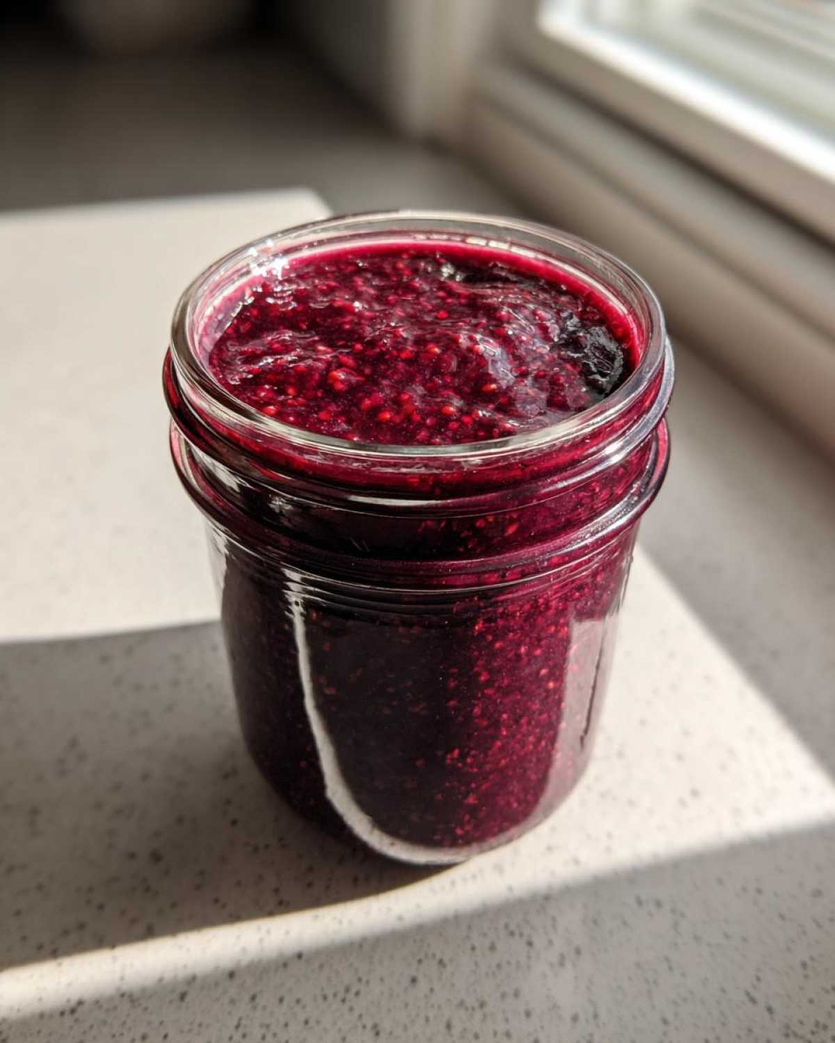 black raspberry jam - detail 3