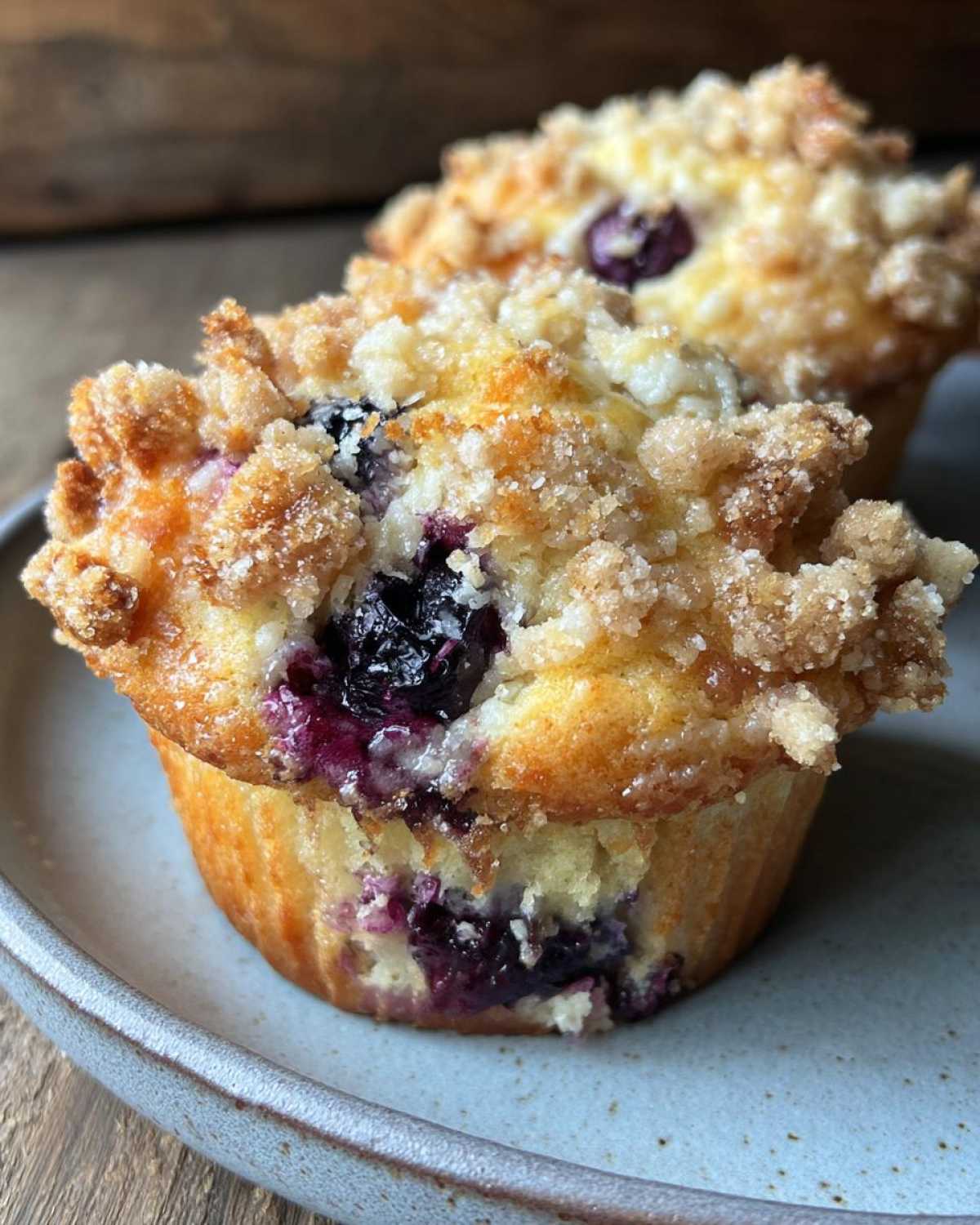 Blueberry Muffins with Streusel - detail 3
