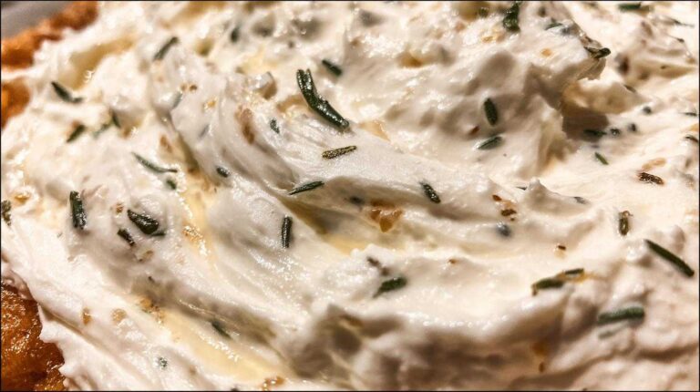 Amazing Garlic & Herb Whipped Cottage Cheese Dip: 3 Secrets
