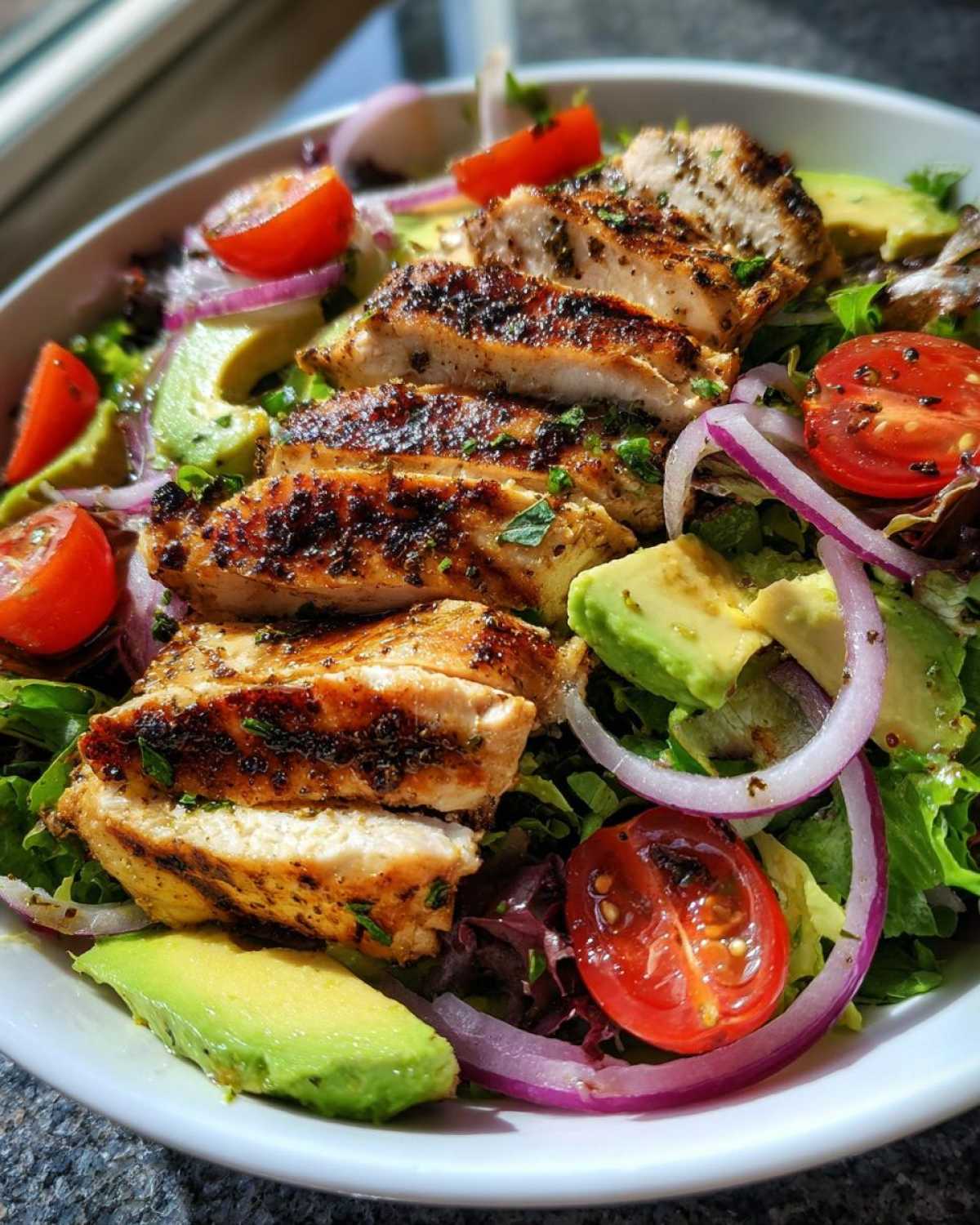 Grilled Lemon-Herb Chicken and Avocado Salad - detail 2