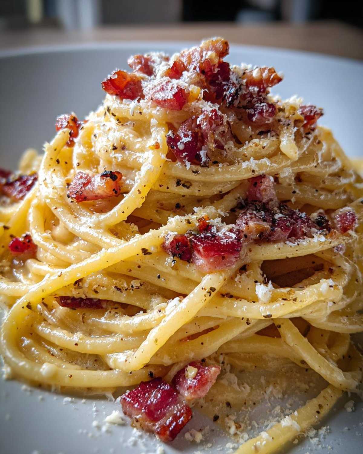 Spaghetti Carbonara (Classic Italian) - detail 1