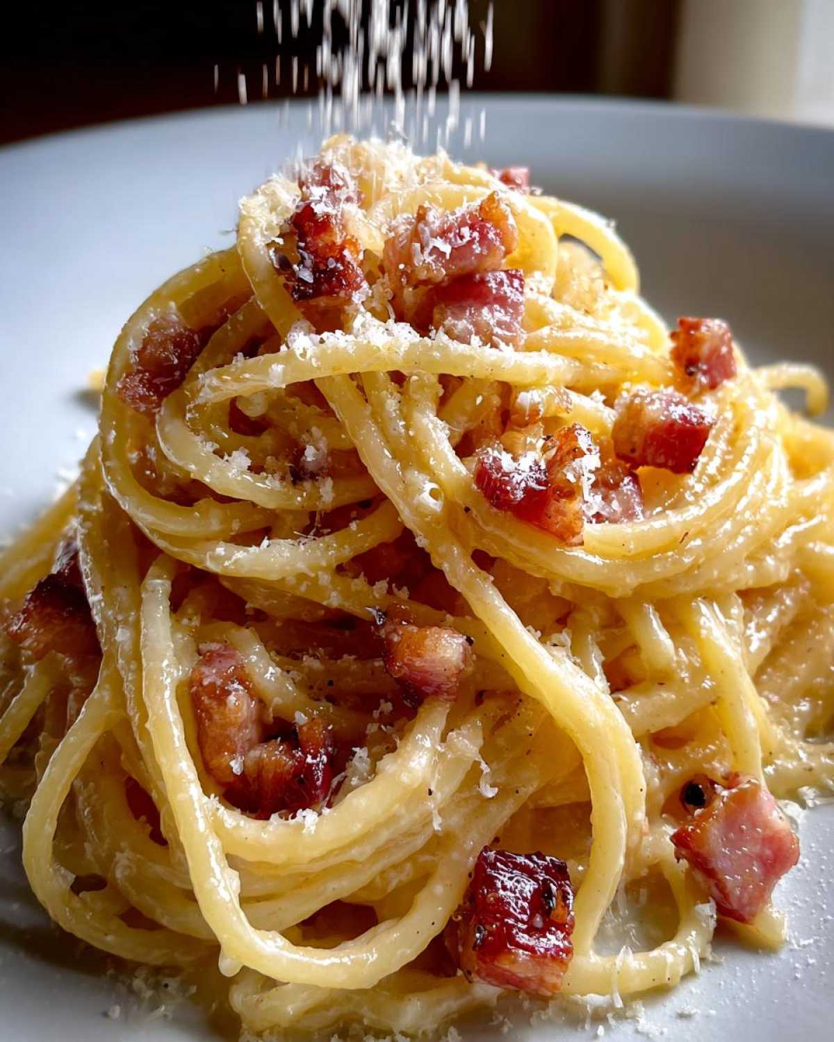 Spaghetti Carbonara (Classic Italian) - detail 4