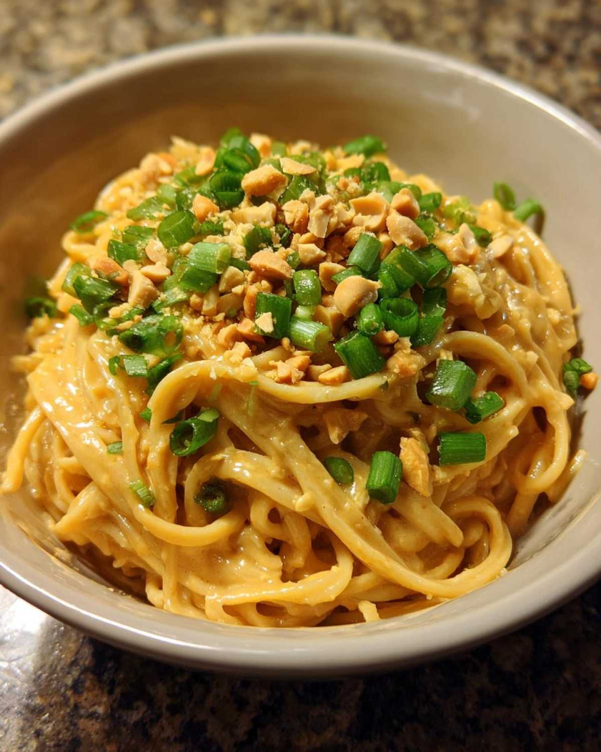 Spicy Peanut Noodles (Thai) - detail 1