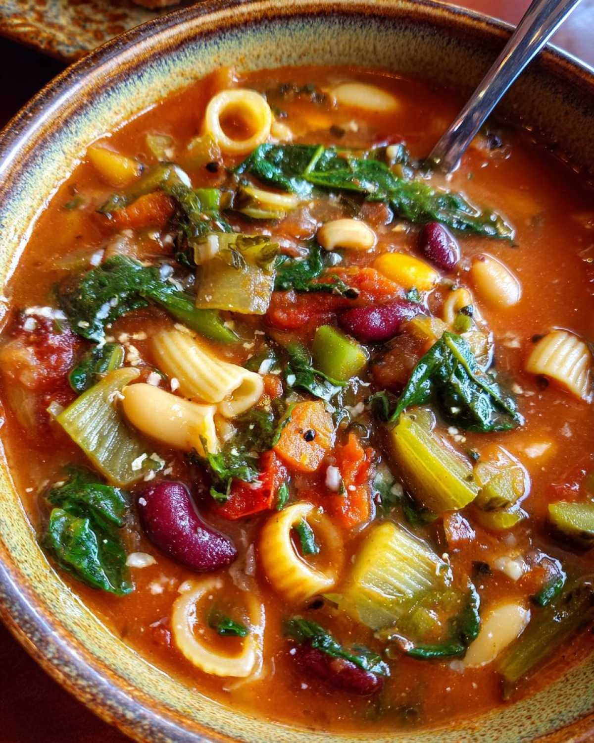 Vegetable Minestrone Soup - detail 4