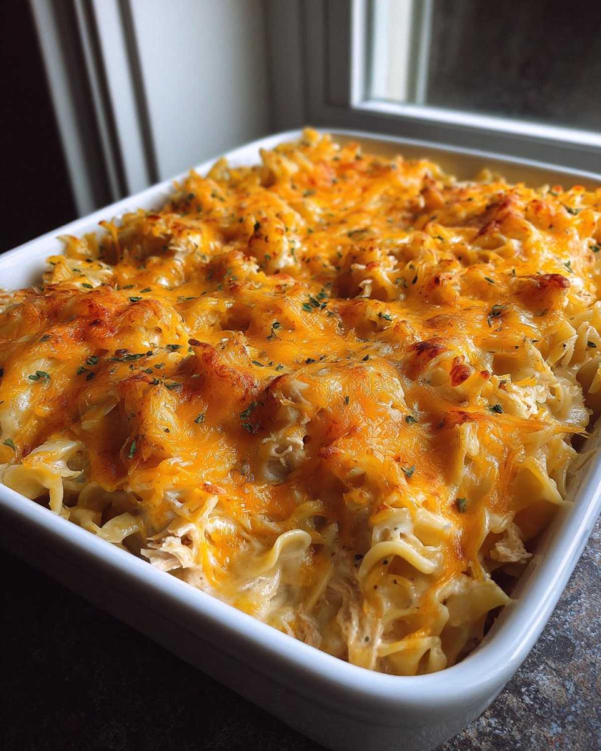 Cheesy tuna noodle casserole - detail 4