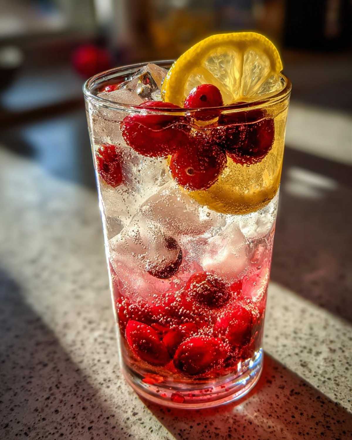 Limoncello Cranberry Spritzer - detail 1