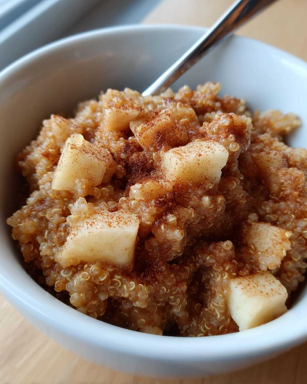 Apple Cinnamon Quinoa Porridge - detail 4
