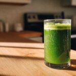 Green Detox Juice with Spinach, Apple, and Ginger