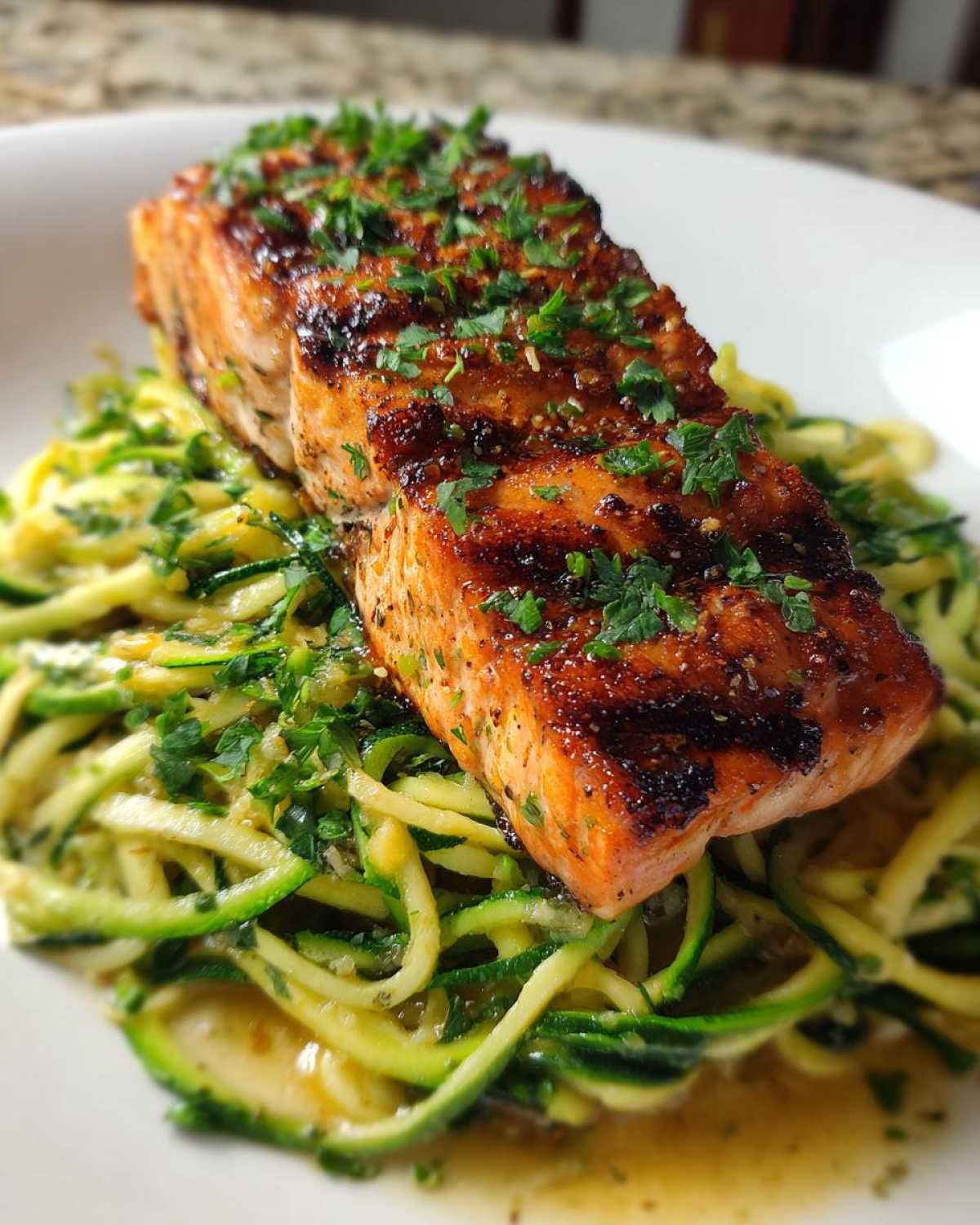 Lemon Garlic Grilled Salmon with Zucchini Noodles - detail 1