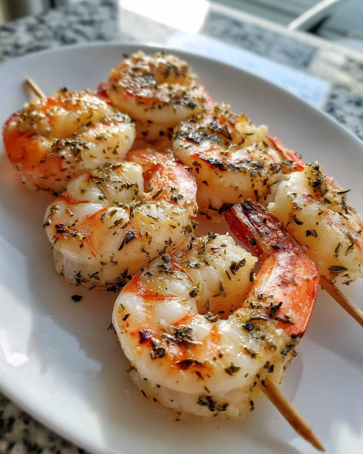 Lemon Herb Shrimp Skewers - detail 3