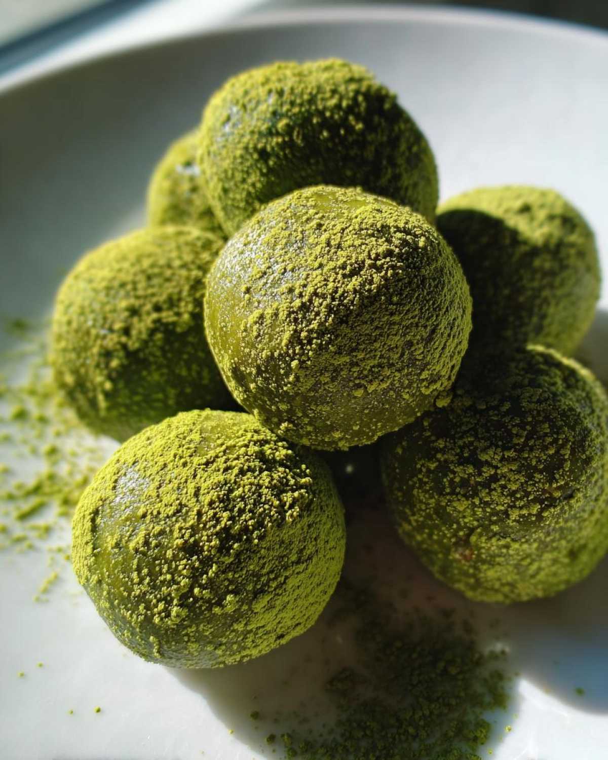 Matcha White Chocolate Truffles - detail 4