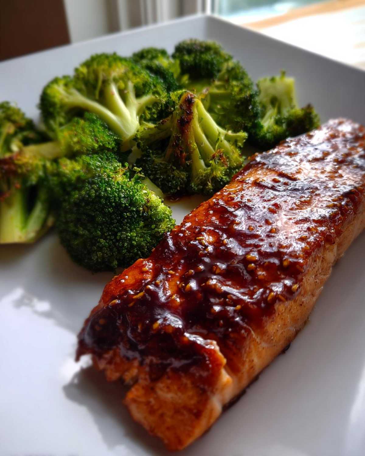 One-Pan Teriyaki Salmon and Broccoli - detail 4