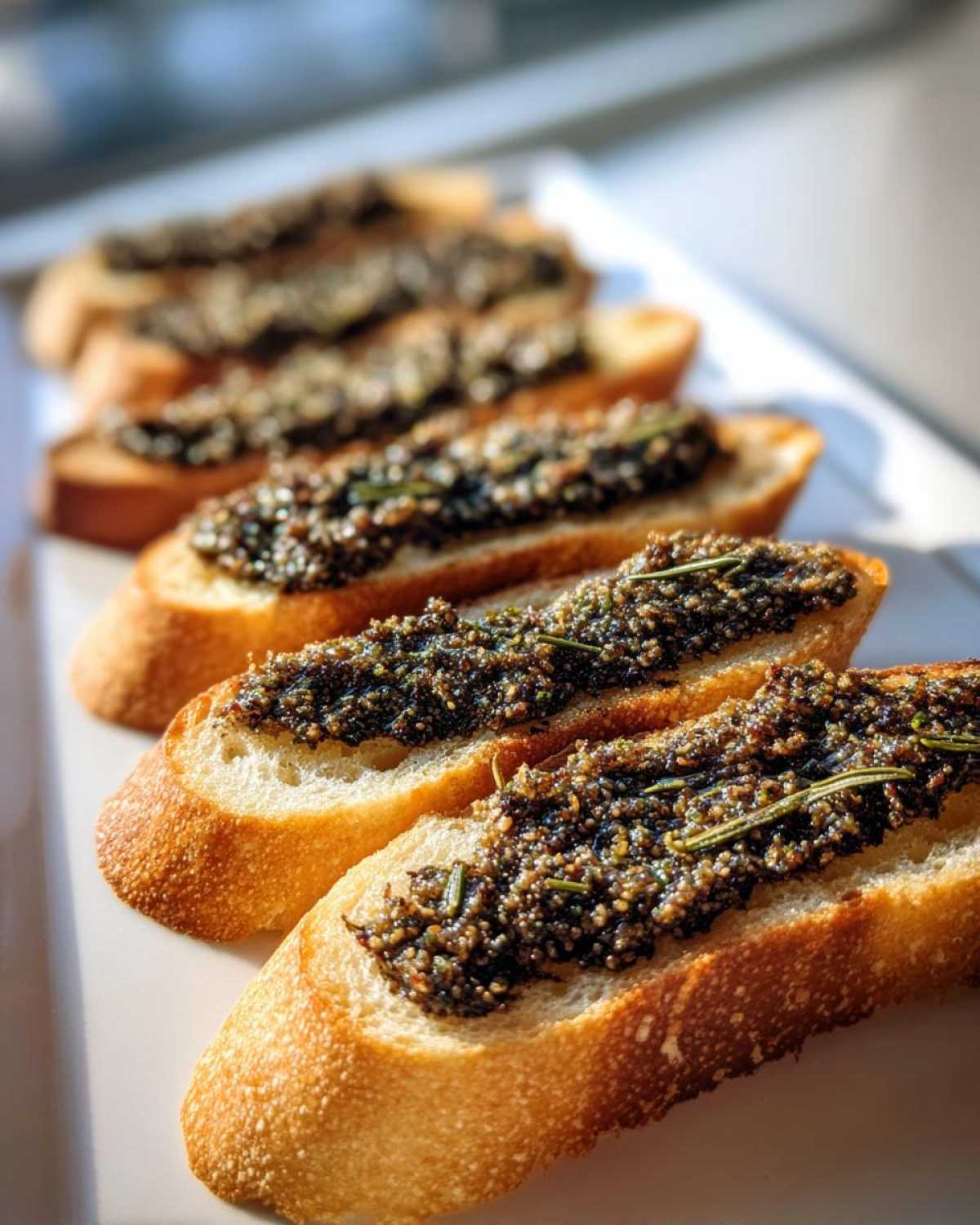 Rosemary Olive Tapenade Crostini - detail 3