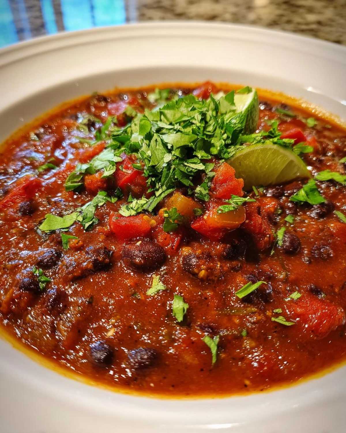 Spicy Black Bean Chili with Lime - detail 3