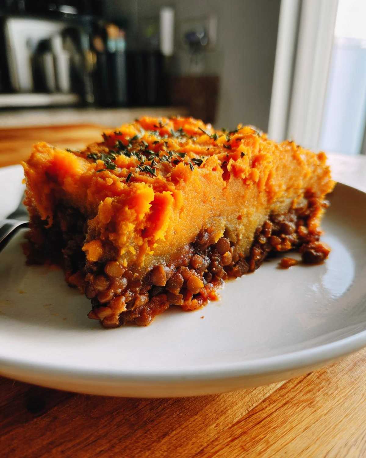 Vegan Lentil Shepherd's Pie with Sweet Potato - detail 2